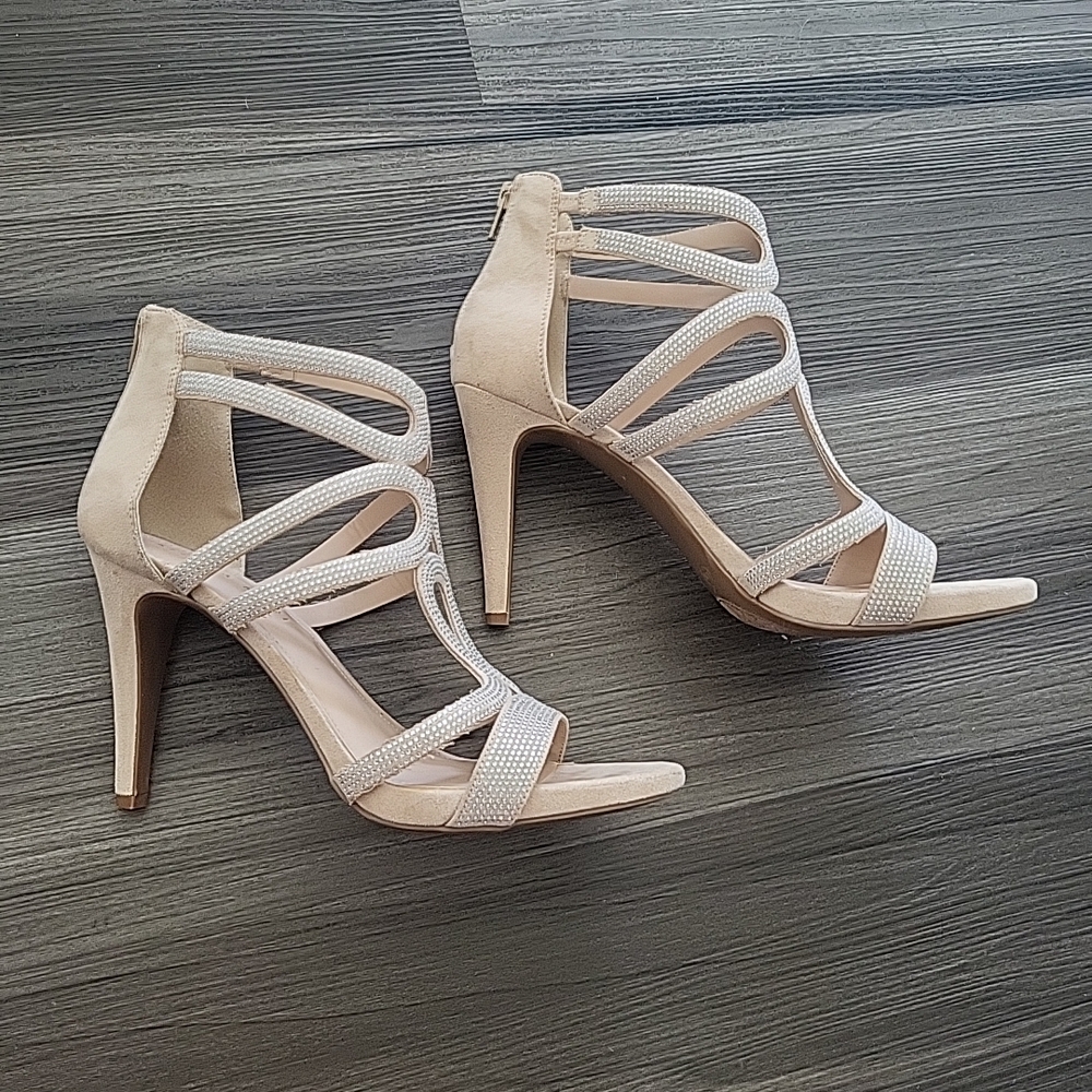Kelly & Katie Nude Strappy Heels